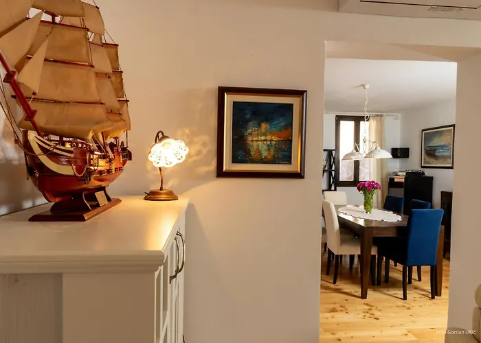 Apartament The Residence Of Captain Free Parking Rovinj